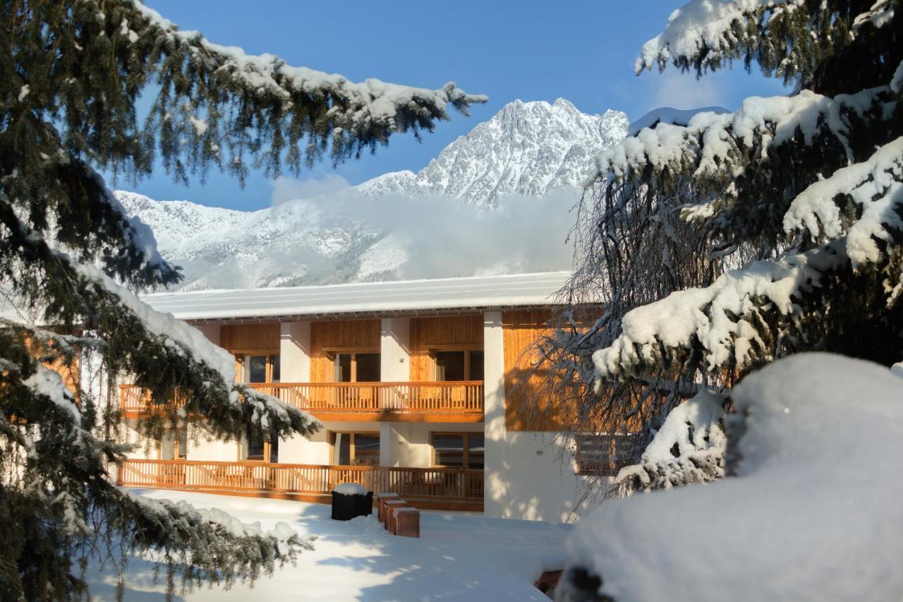 Hotel Der Baer เอลล์เมา ภายนอก รูปภาพ